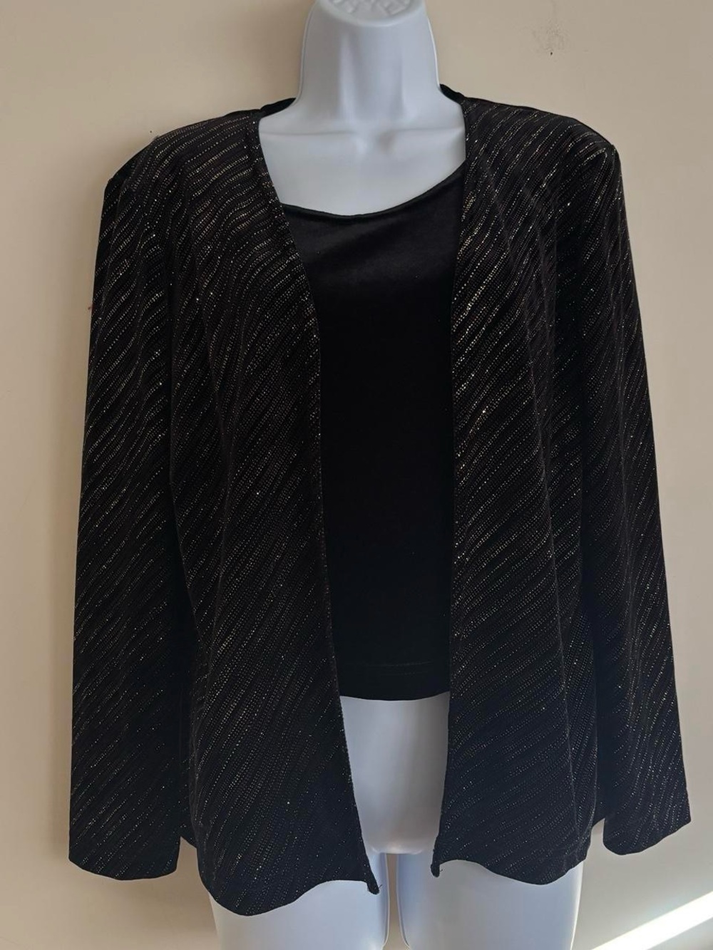 Vintage black velvet R & K Originals Woman 10P Jacket/Inner tank top